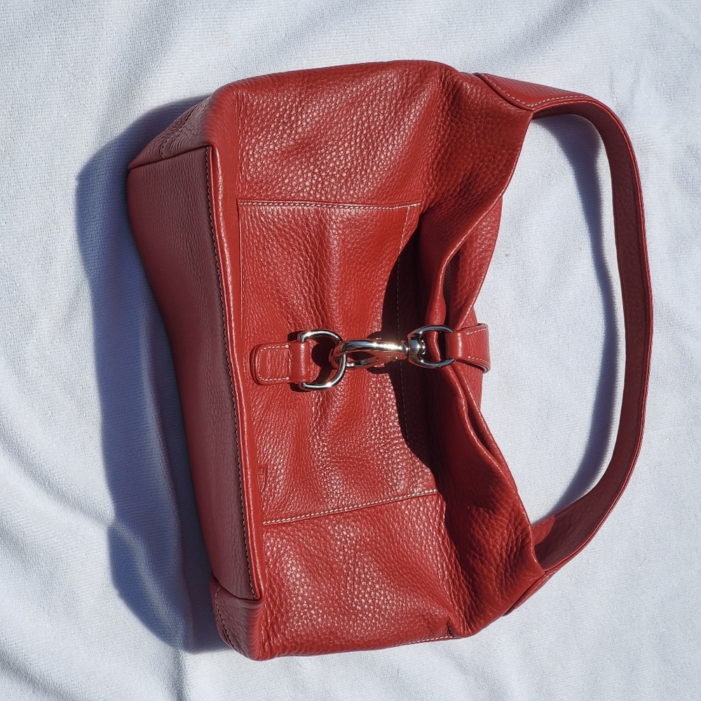Dooney and bourke Purse